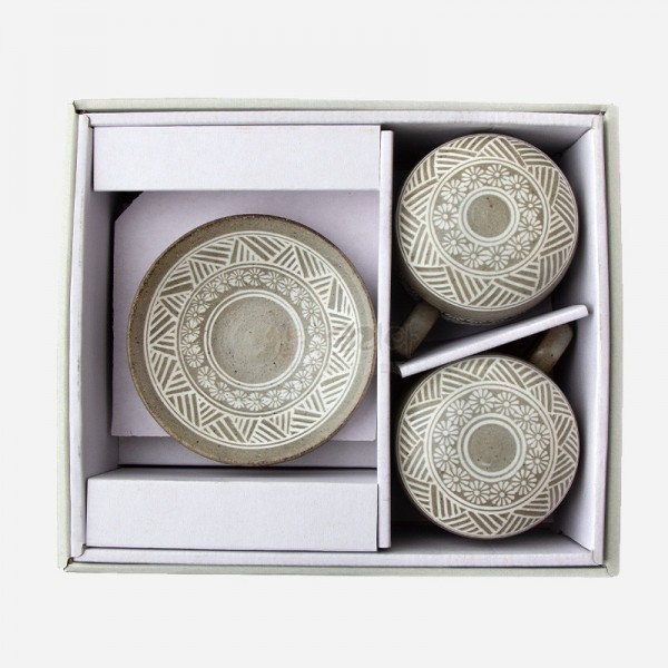 분청2인다기잔세트-국화문 - 분청기법을 사용한 다기잔