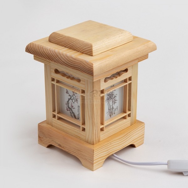 전통 사각등 작은 땅 - 사군자 창문 - 30년 목공예 장인이 손으로 직접 만든 침실등