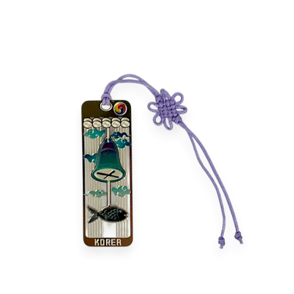 작은 금장 책갈피- 풍경 종 - 마음을 맑게 깨우는 풍경 소리를 담아, 독서의 고요한 순간을 완성하는 작은 금장 책갈피