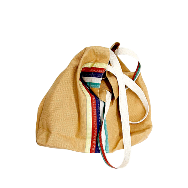 훈민정음 에코백 - 훈민정음의 과함없는 정갈한 디자인으로 일상에 특별함을 더하는 핸드메이드 에코백