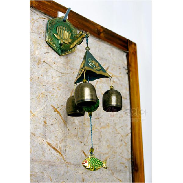 삼각 풍경종-연꽃 - 연꽃 디자인의 맑은소리 풍경